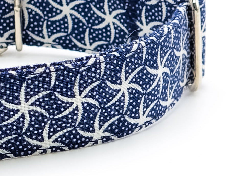 Navy Starfish | Flat Side Release Collar | Medium 11"-16" in 1" wide