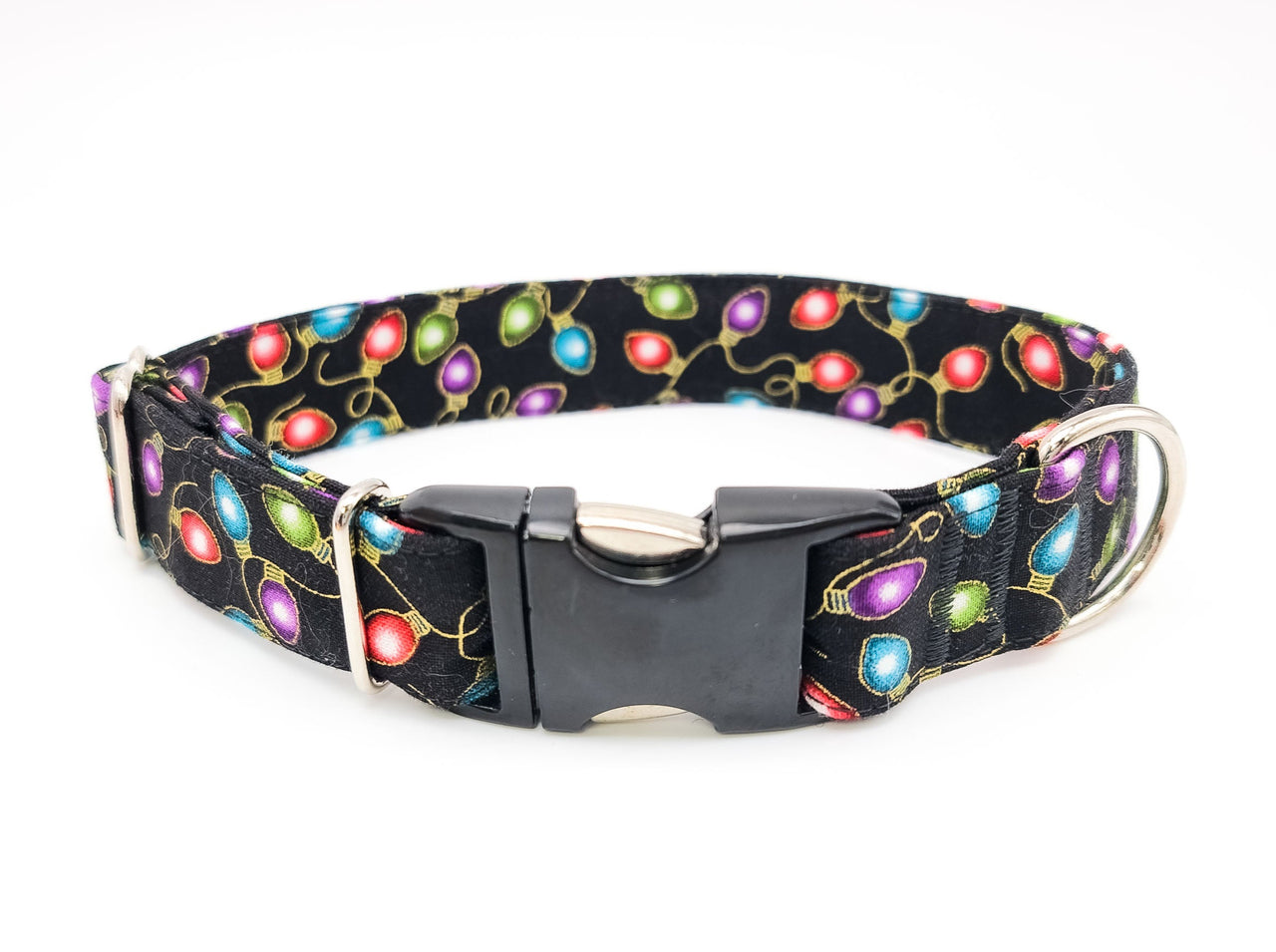 Christmas Lights | Cotton Fabric | Flat Side Release Collar | Medium 11"-17" in 1" wide