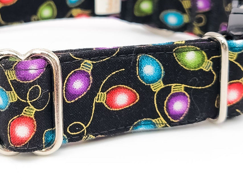 Christmas Lights | Cotton Fabric | Flat Side Release Collar | Medium 11"-17" in 1" wide