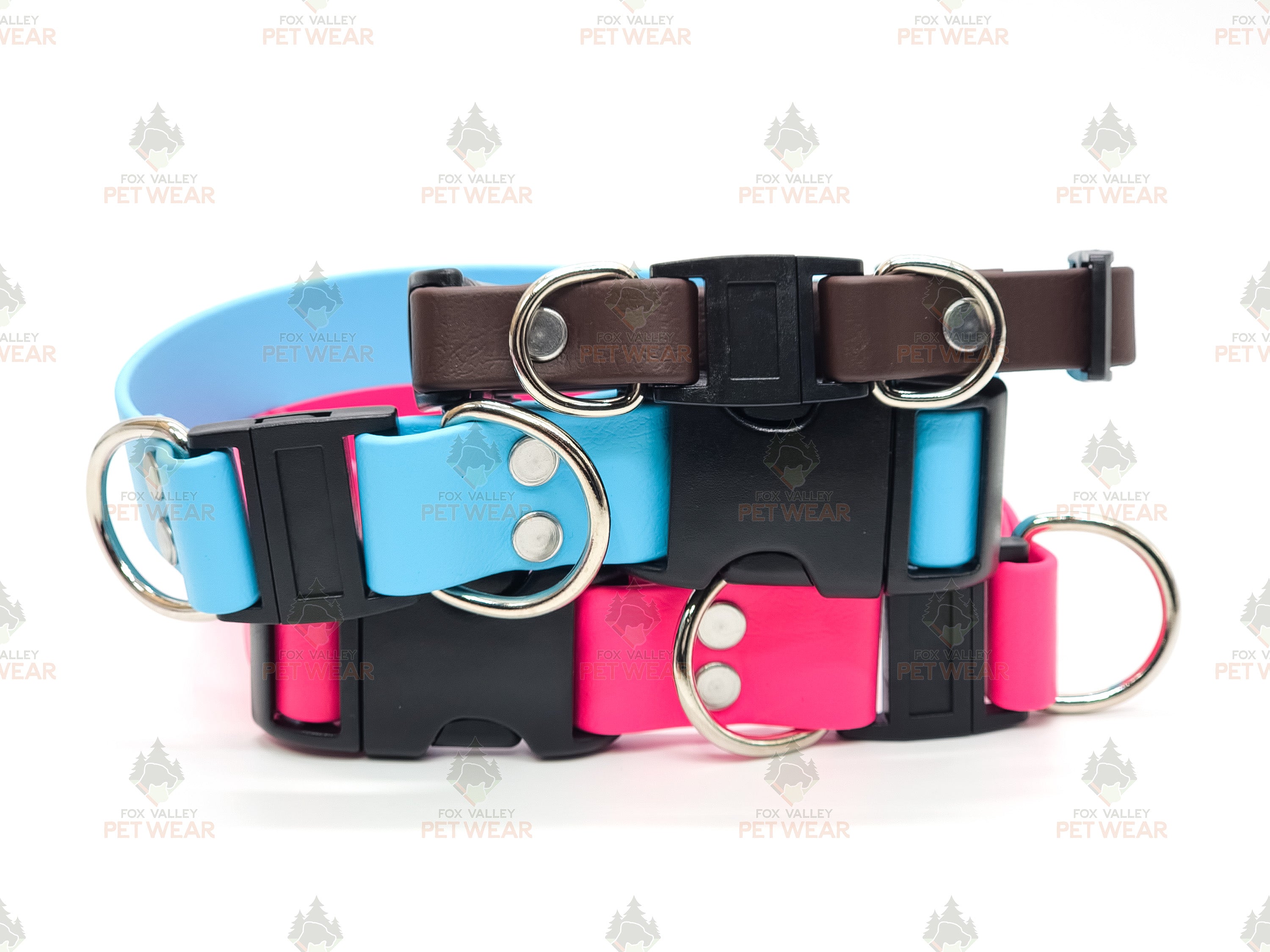 Leather fashion breakaway dog collar