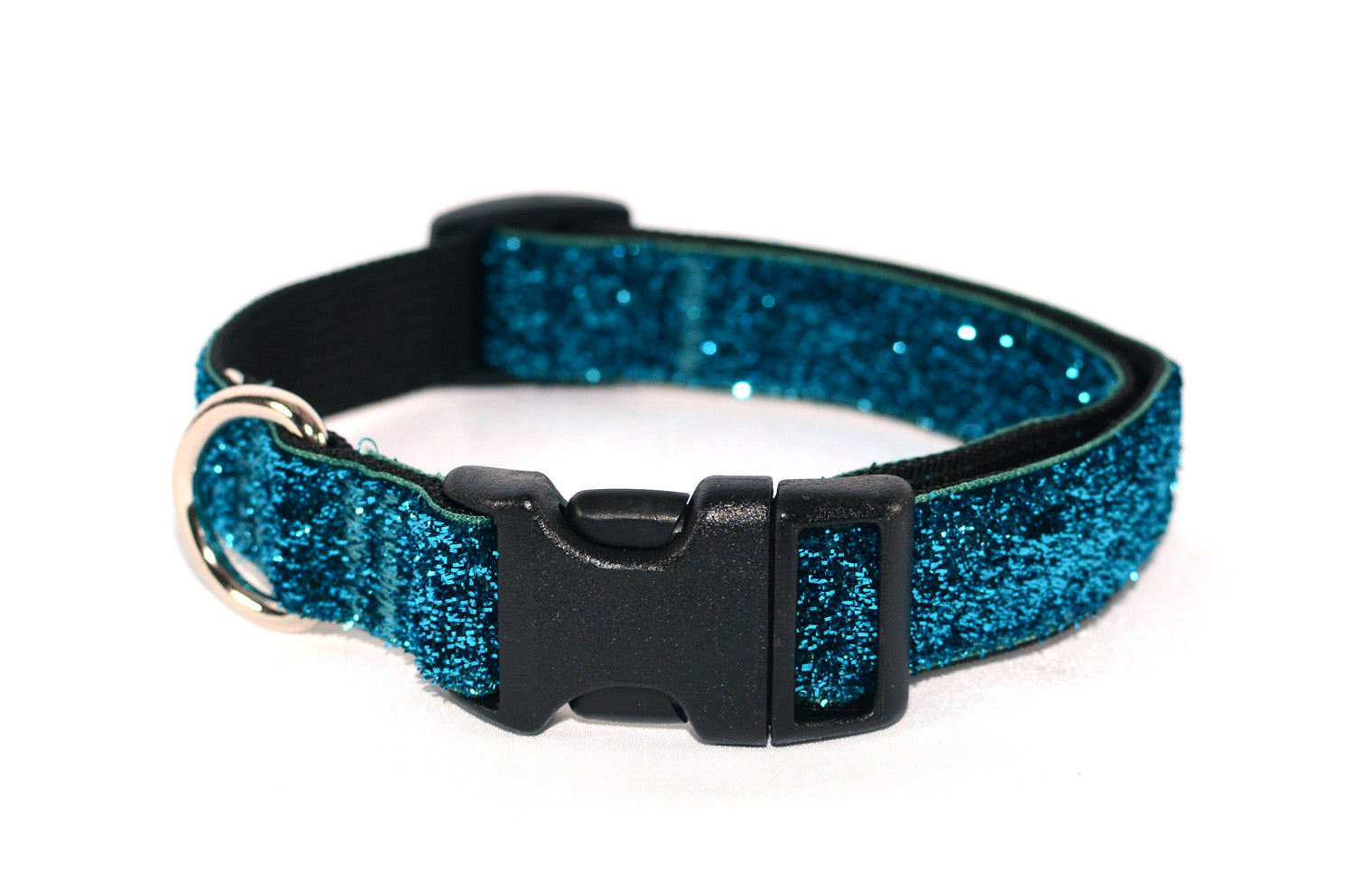 Sparkly dog collar and fashion lead