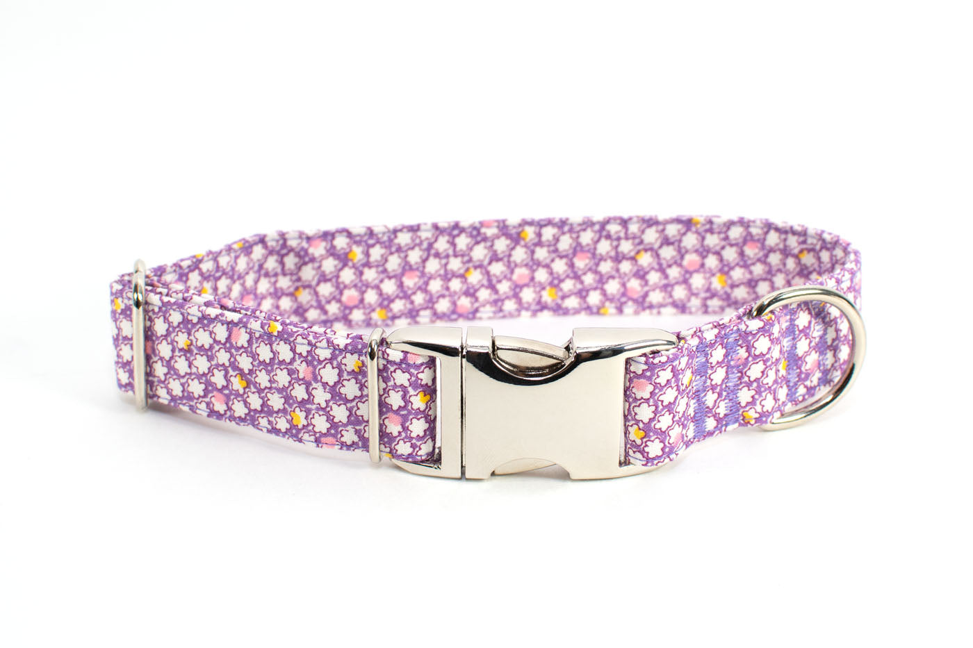 Purple Popcorn Petals adjustable dog collar, medium - Fox Valley Dog Collars